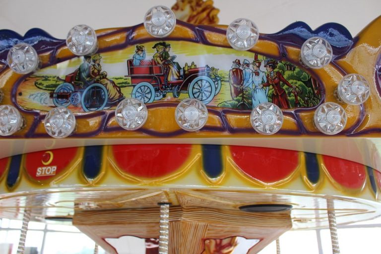 Carousel 1900